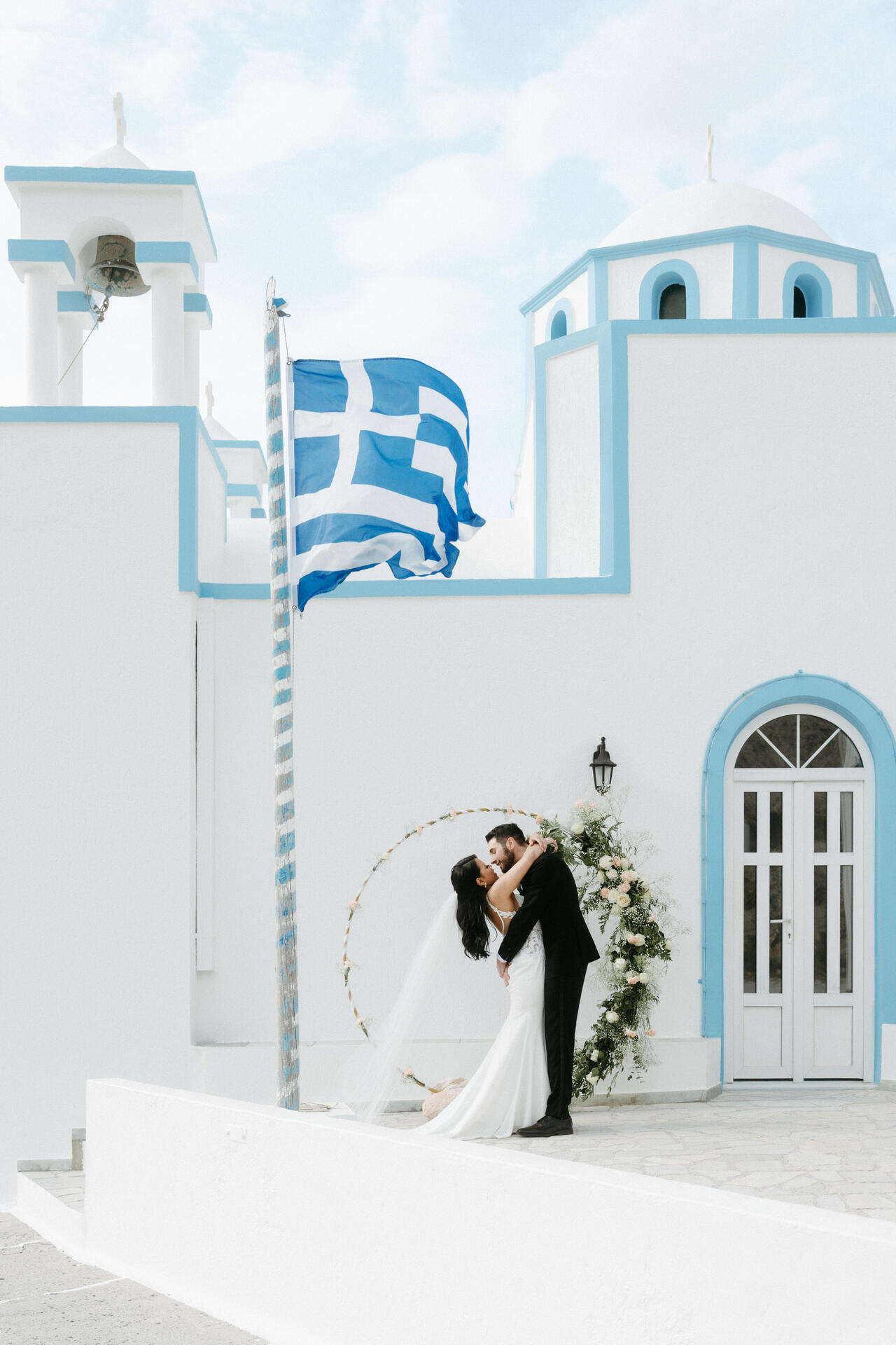 Elopement on Milos
