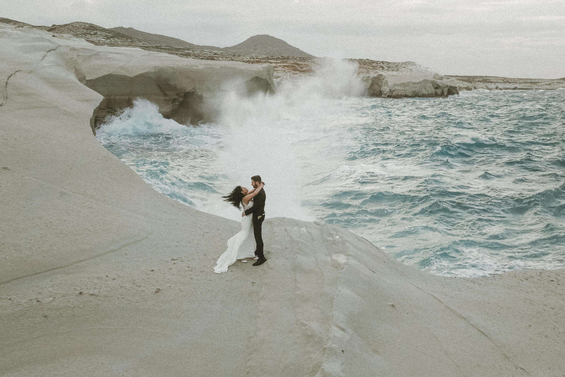Elopement on Milos