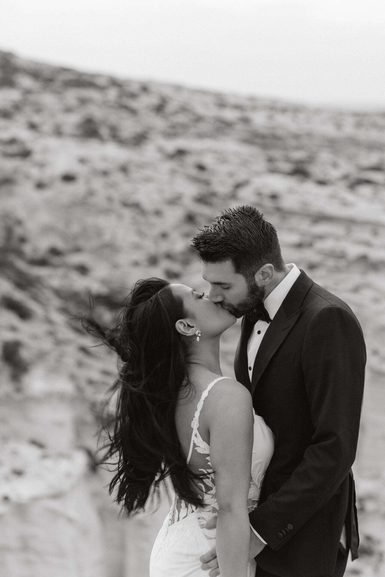 Elopement on Milos